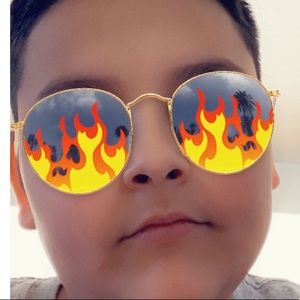 Meet your Posher, Benito